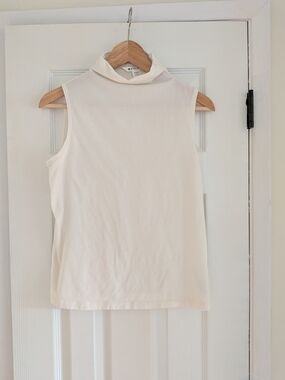 Athleta Women's White High Neck Sleeveless Tank Size XS